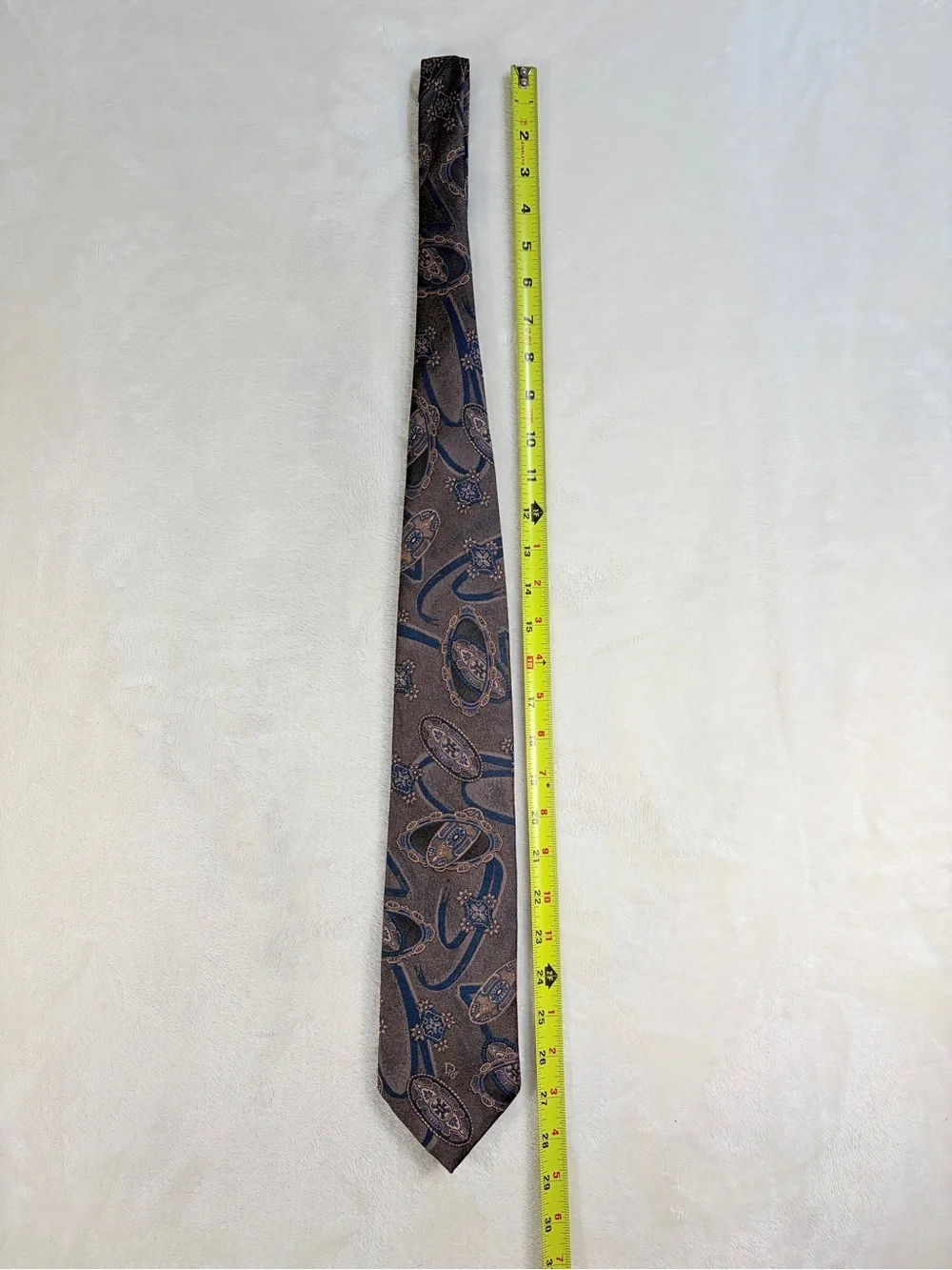 Vintage‎ Dior Woven Jacquard Finish Multi-Colored Paisley & Medallion Pattern